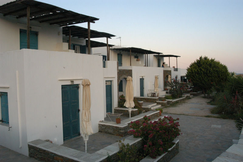 Fassolou Aparthotel Faros  Exterior photo